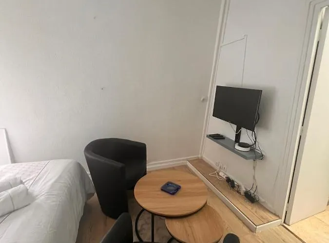 Arc De Triomphe - Hala Apartment